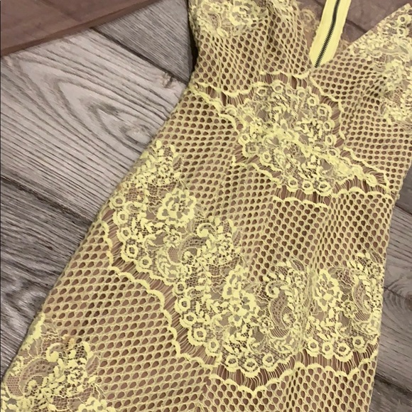 Lace Appliqué Dress - Picture 2 of 6